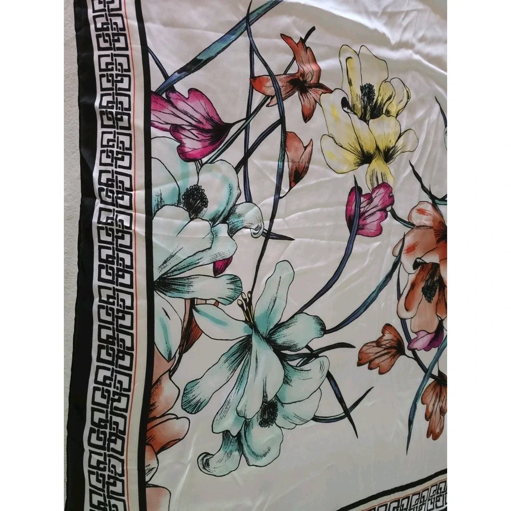 Chicos Floral Square Scarf Greek Key Border 42
